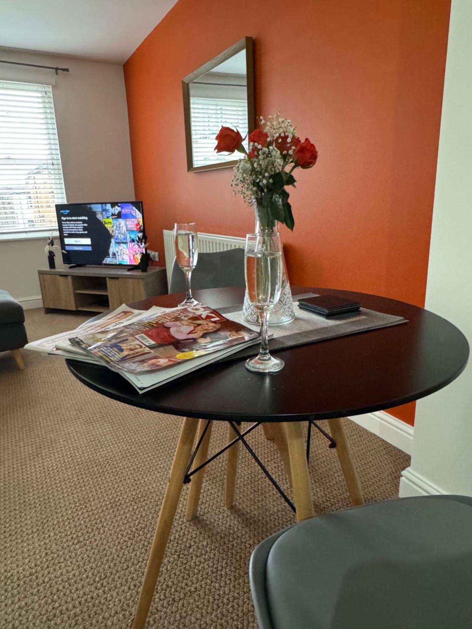 Curwen Apartment *